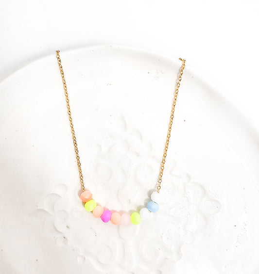 Gold chain with neon
